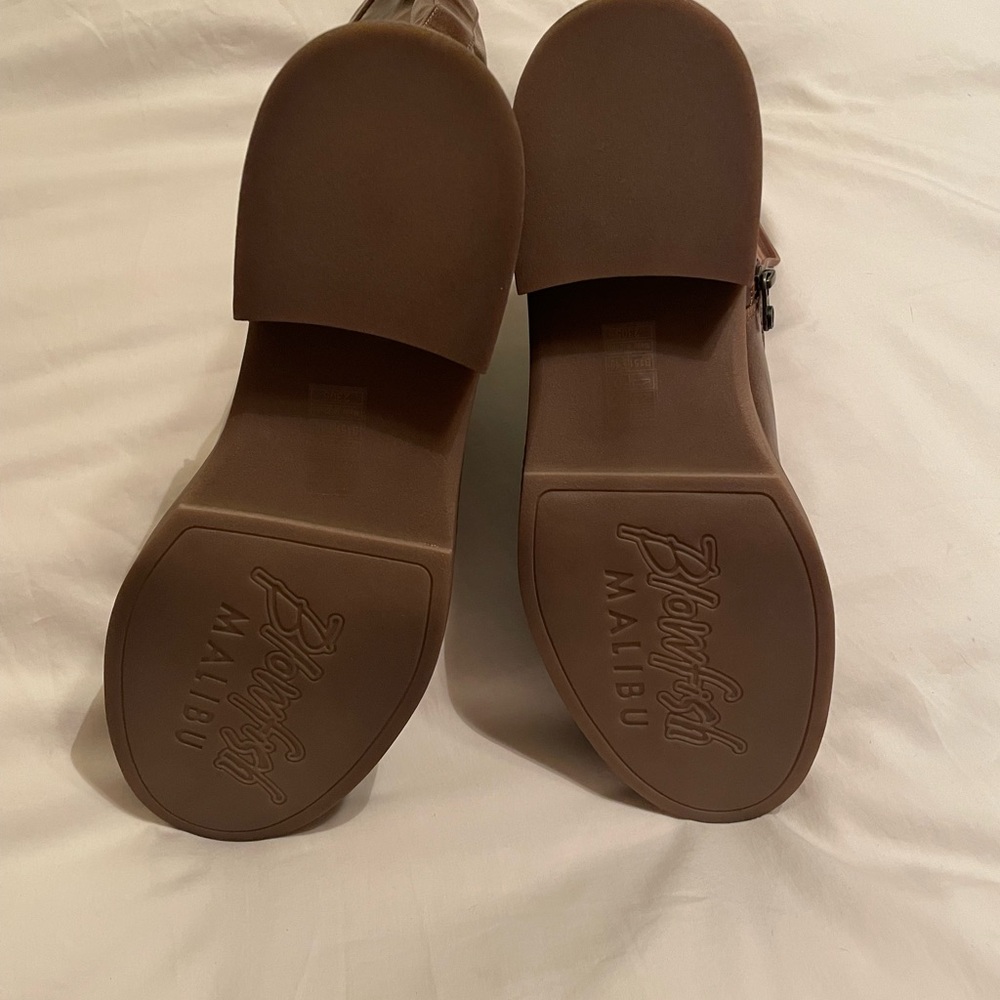 Stylish Brown Women's Winter Boots - Picture 3 of 4